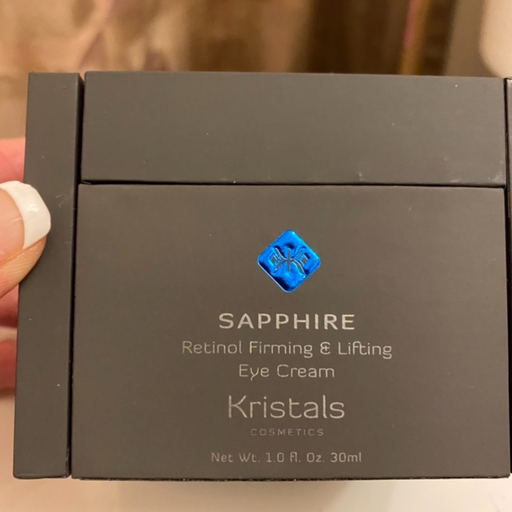 KRYSTAL SAPPHIRE Retinol Firming & Lifting Eye Cream